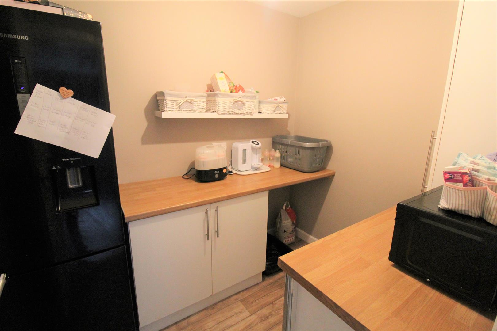 Lamphouse Way, Wolstanton, Newcastle